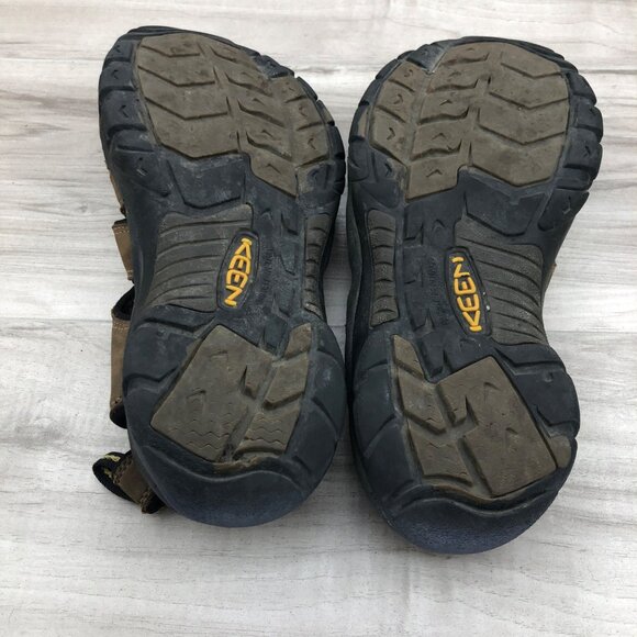 Keen Fisherman Sandals Mens 11.5 Newport Brown Leather Outdoor Close Toe Shoes